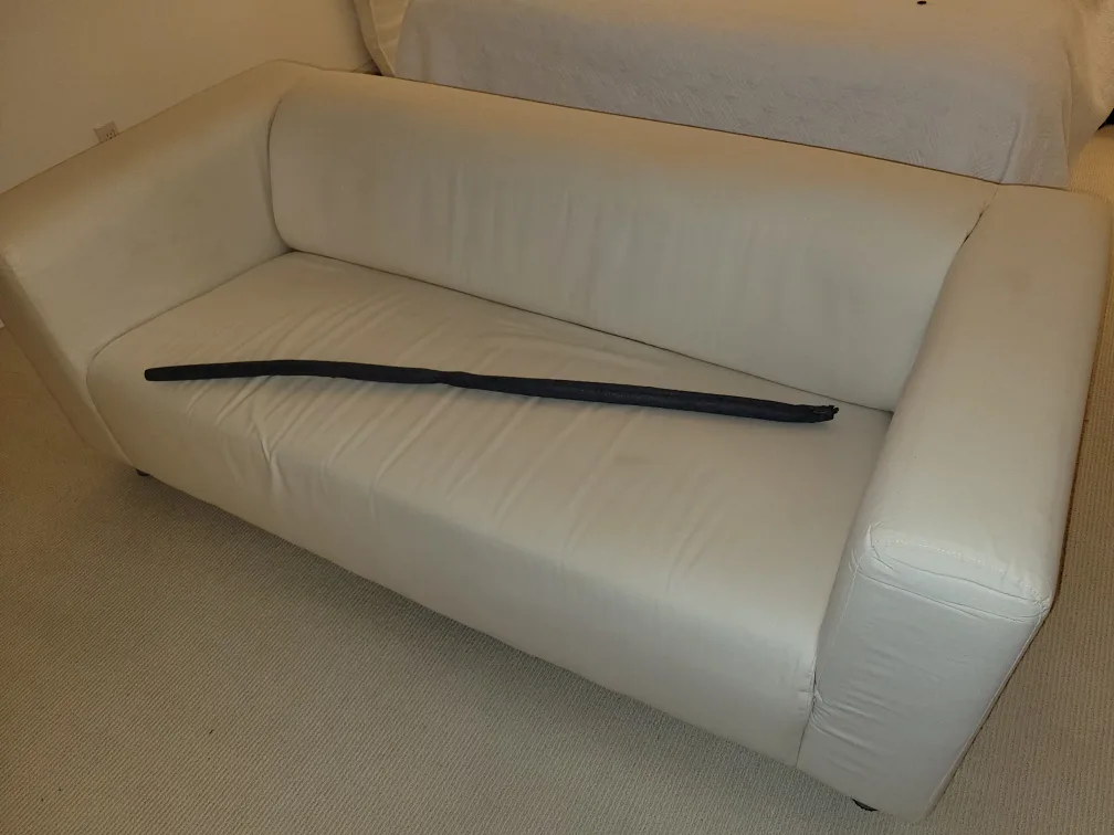 Black & White Leaf Pattern Sofa Cover thumbnail