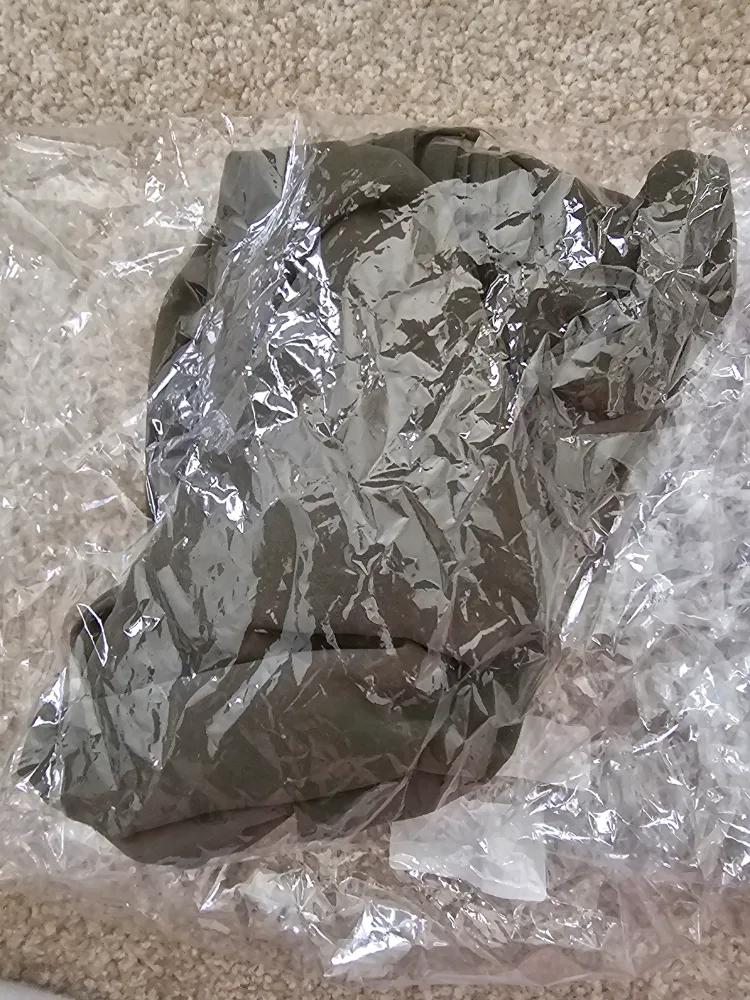 New Soft Chiffon Hijab - Olive & Burgundy image indicator(2)