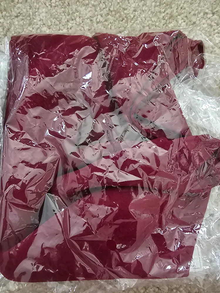 New Soft Chiffon Hijab - Olive & Burgundy image indicator(3)