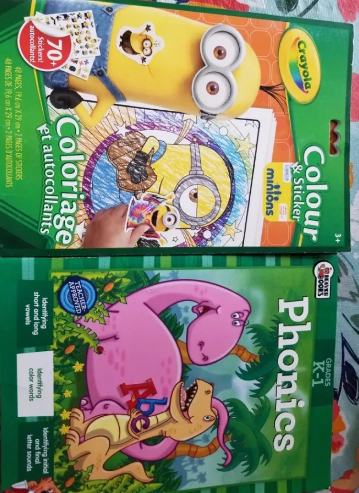 Crayola Minions Colour + Phonics Workbook thumbnail