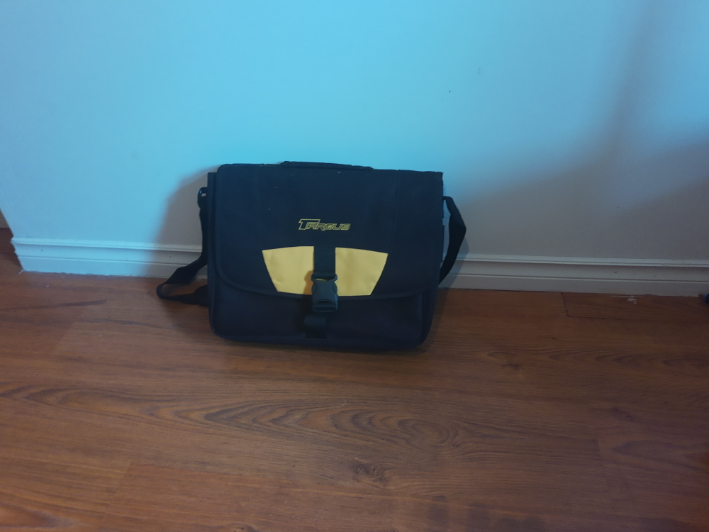 Targus laptop case for sale