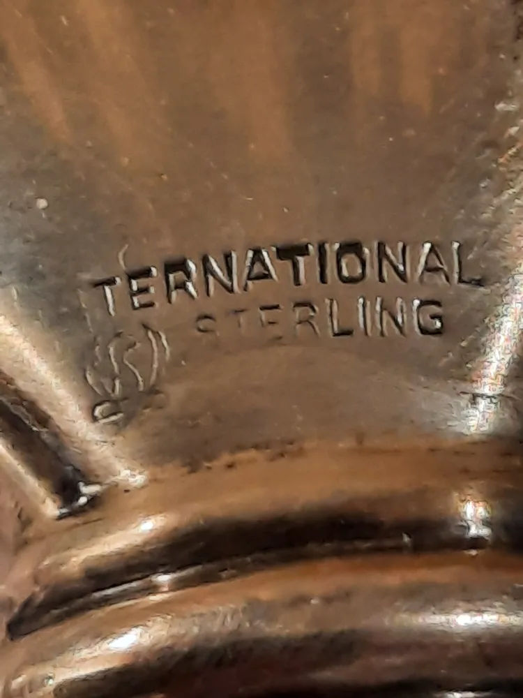 Vintage International Sterling Vanity Set image indicator(10)