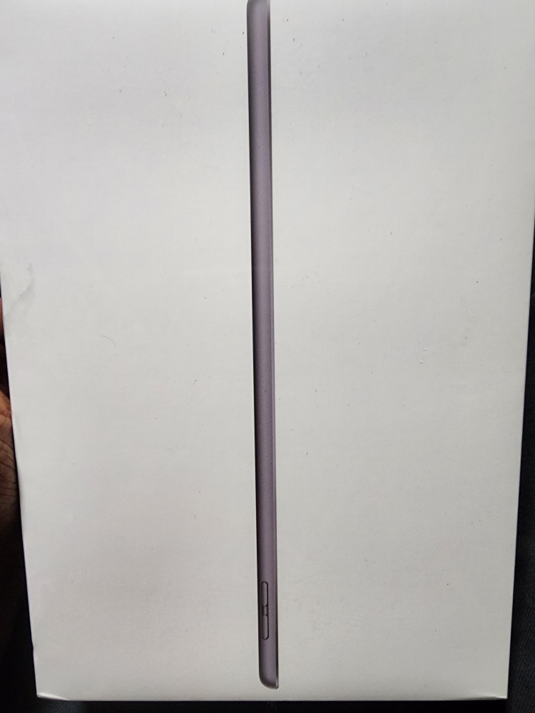 Apple iPad 9th Generation 64GB Wi-Fi - New! - photo 4