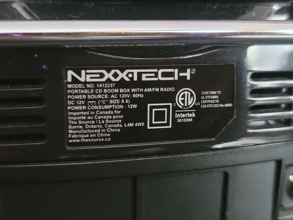 MUST GO BY 8/31! Nexxtech Portable CD, Radio & Cassette Boombox image indicator(8)
