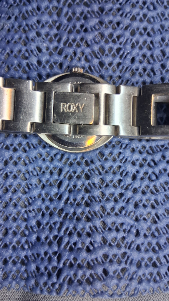 Roxy/Quiksilver Silver Watch - photo 3