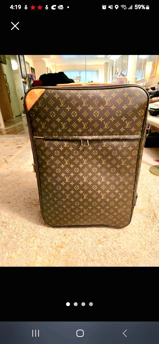 Louis Vuitton Pegase 70 Large Suitcase thumbnail