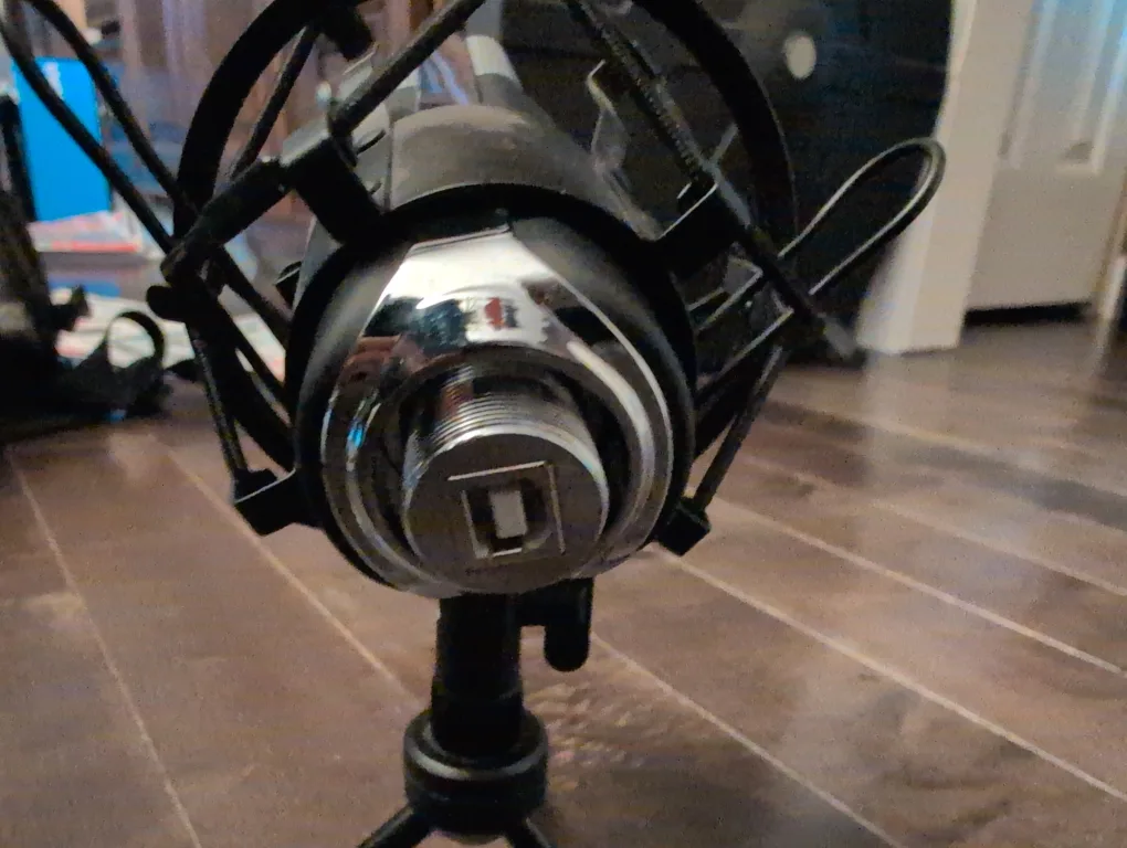 Ergopixel USB Microphone with Tripod image indicator(5)