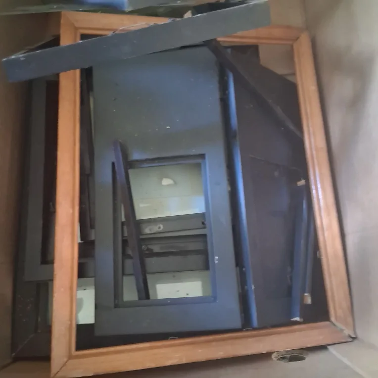 Picture Frames various parts and pieces7 thumbnail