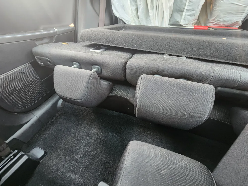 2016 White Mitsubishi Lancer Sportback- 171,120 km image indicator(9)