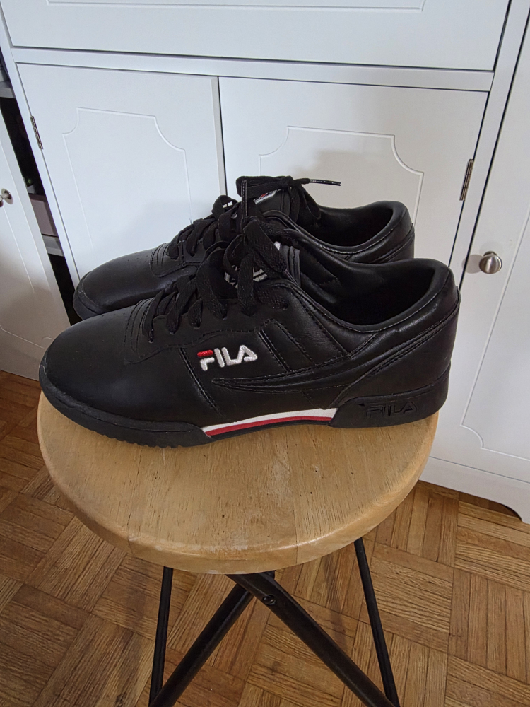 FILA Shoes- Size 8 - photo 2