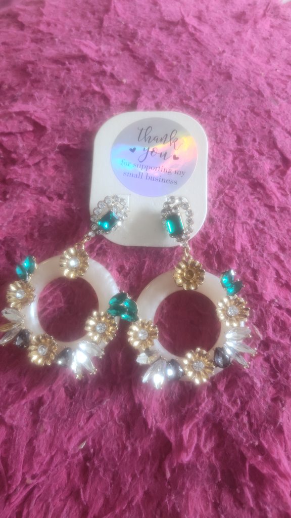 Dangle Earrings with Rhinestones