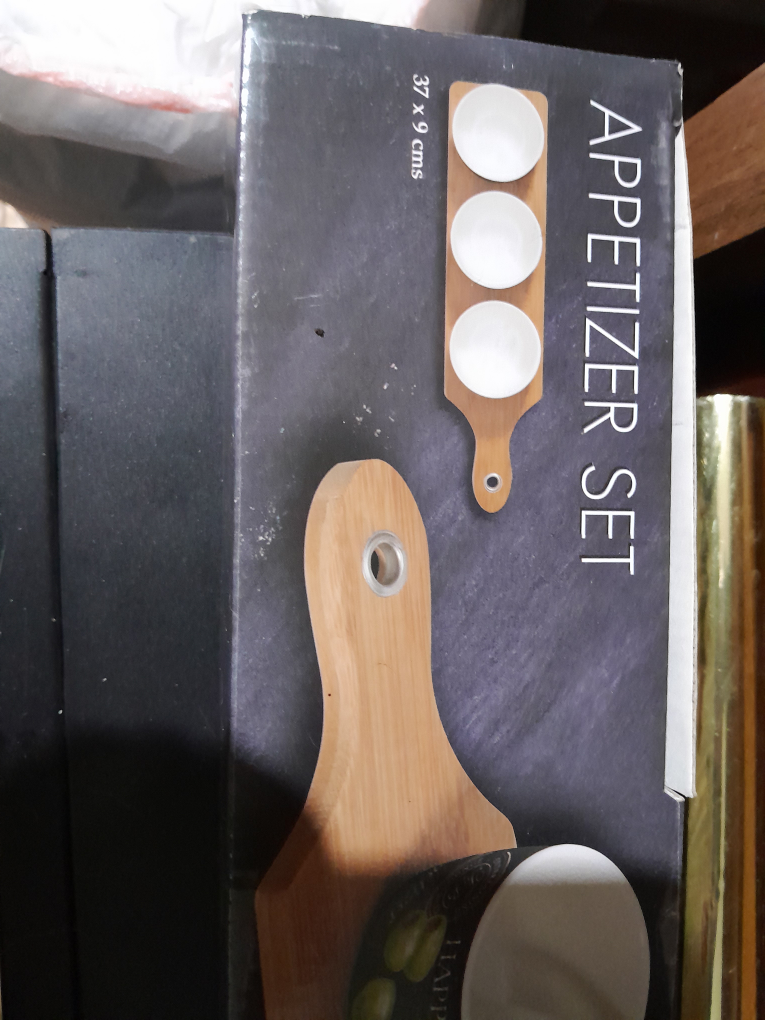 Appetizer Set with 3 Bowls - New in Box