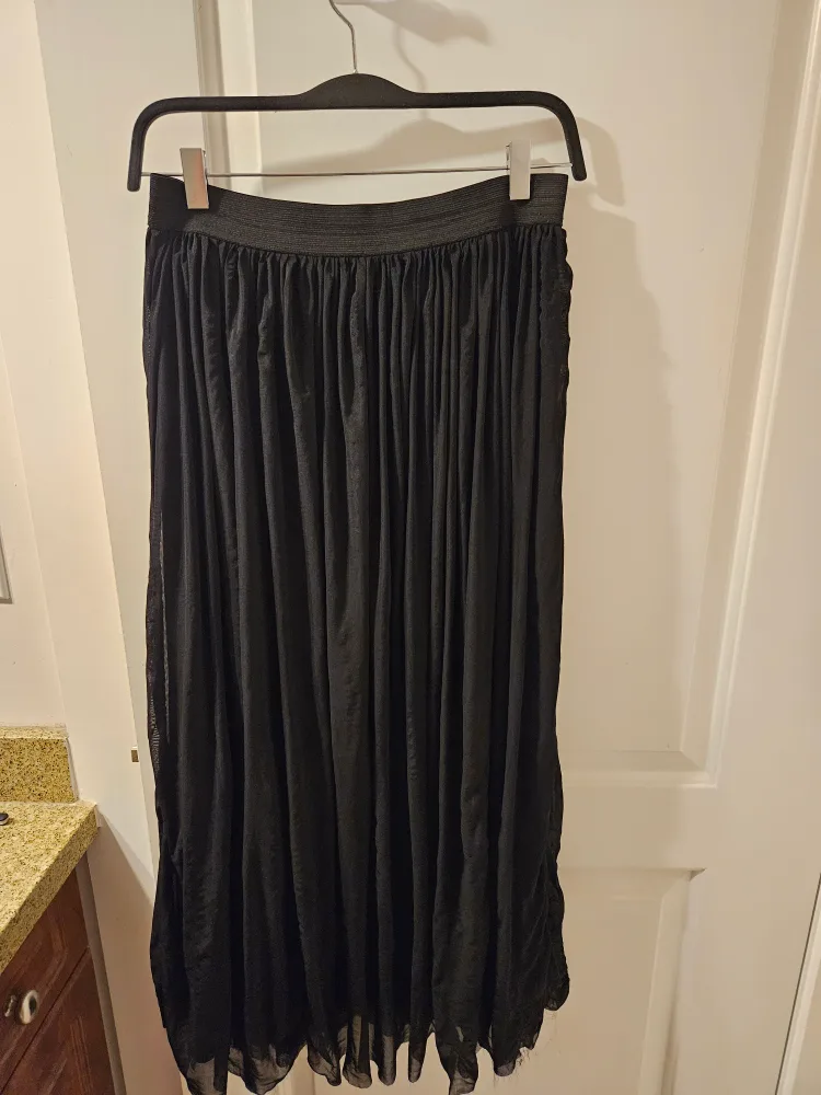 Ardene Black Maxi Skirt - Size M 🧡 image indicator(2)