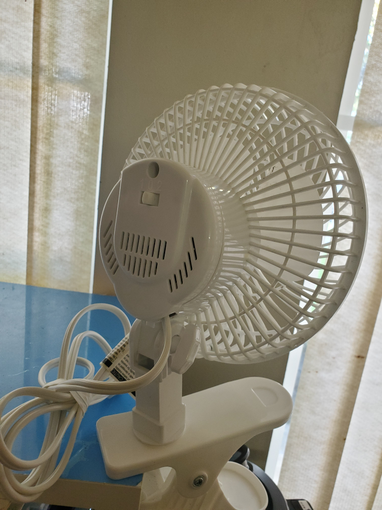 Hurricane Clip Fan - White - photo 2