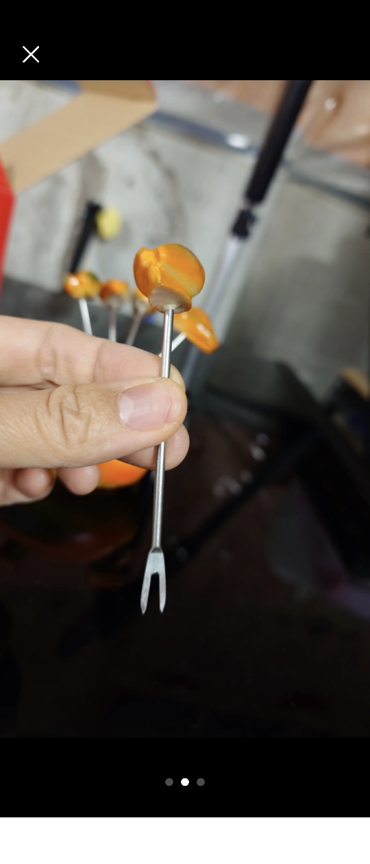 FREE Papaya Fruit Forks - photo 2