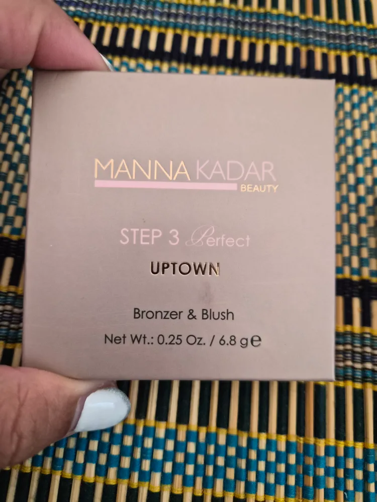 Manna Kadar & Revolution Makeup Palettes image indicator(2)