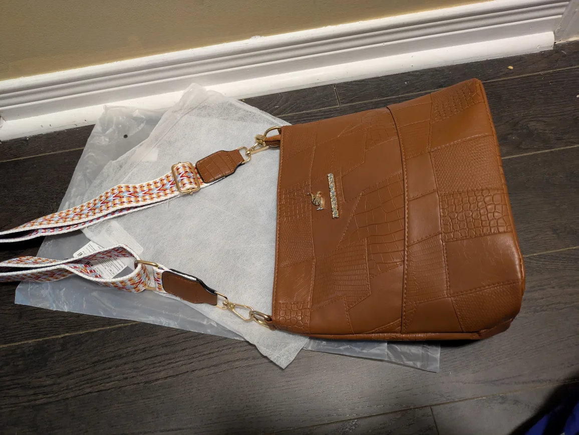 brand new women's stylish crossbody bag image indicator(2)