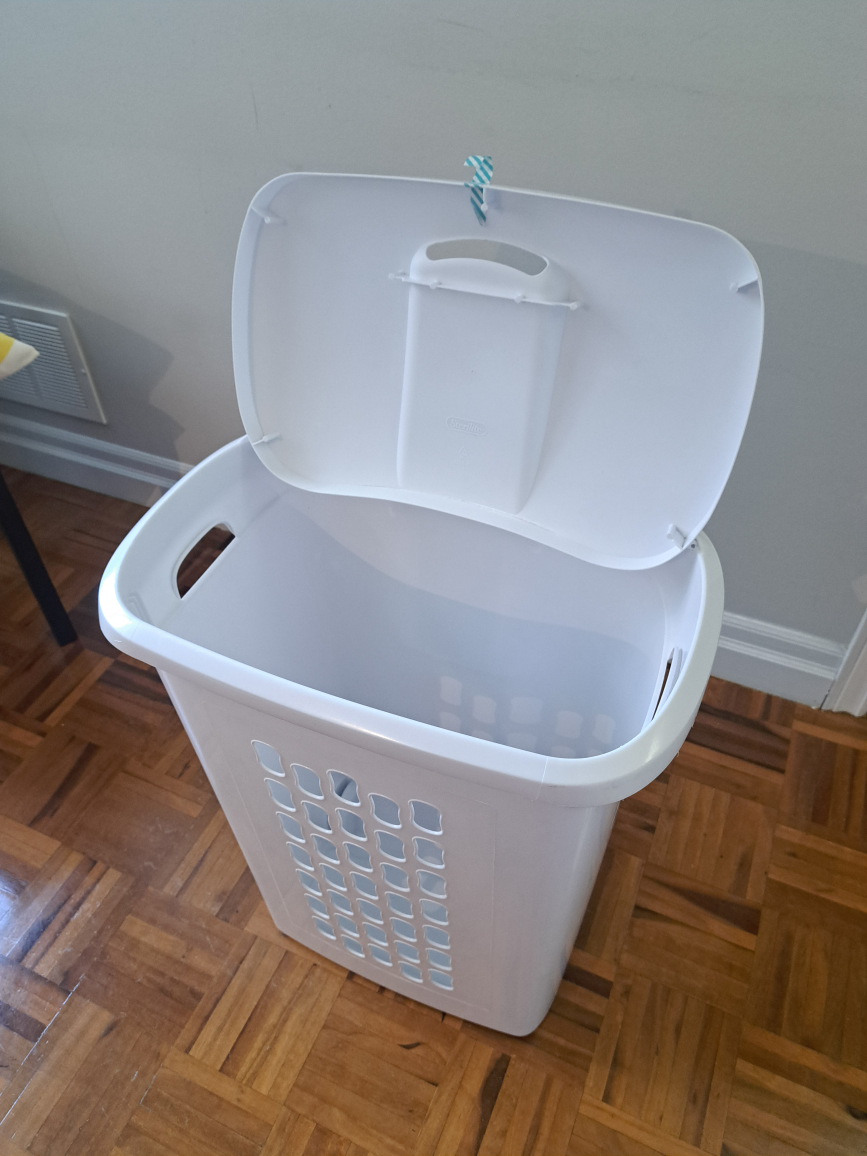 Laundry Basket with Lid - photo 2