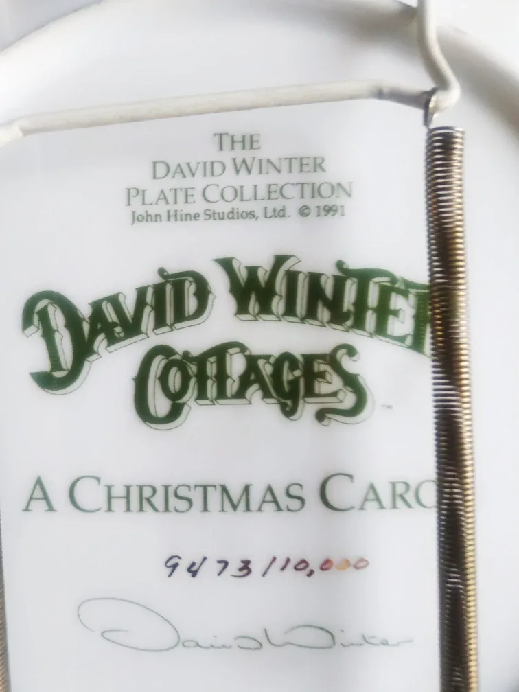 David Winter Cottages 8 inch Plate image indicator(4)