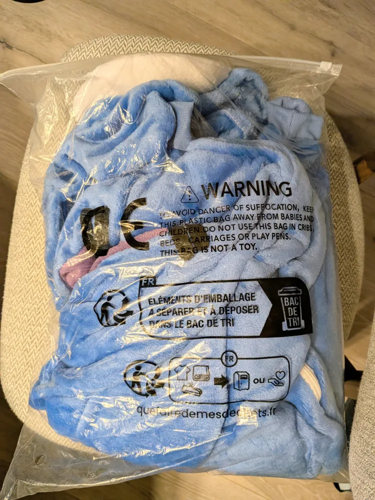 Adult Eeyore Onesie (S) image indicator(3)