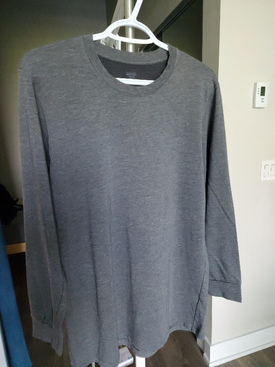 HEATTECH Extra Warm Crew Neck Long Sleeve Shirt - XL