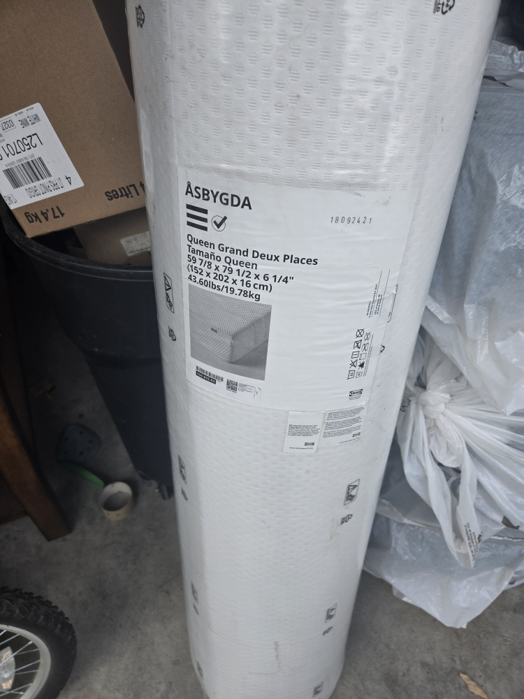 *BRAND NEW* IKEA Åsbygda Queen Foam Mattress - White
