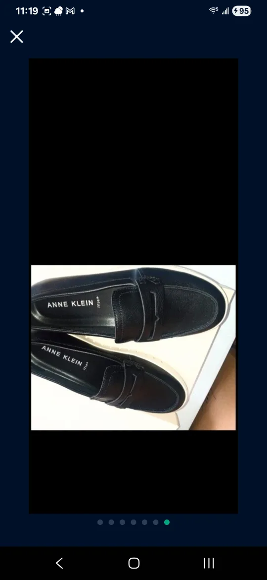 UGG Shoes or Boots or other shoes each Different Price image indicator(5)