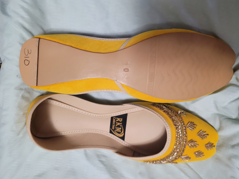 Yellow Embroidered Jutti Size 10 - photo 2