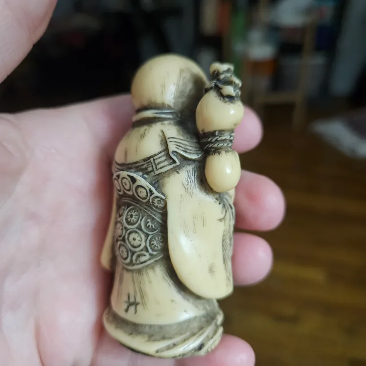 19th-c Carved Bone Japanese Old Wise Netsuke image indicator(2)