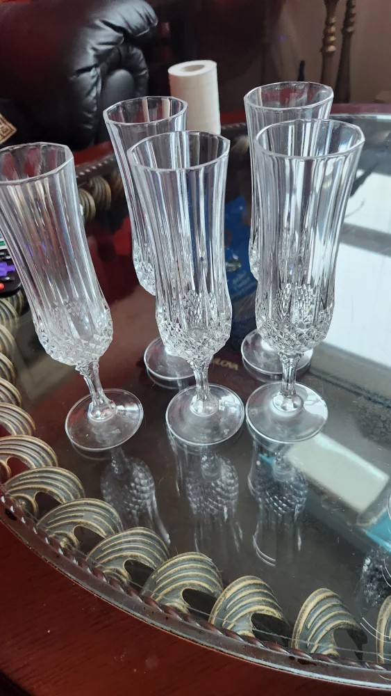 Waterford Crystal Stemware Set image indicator(3)