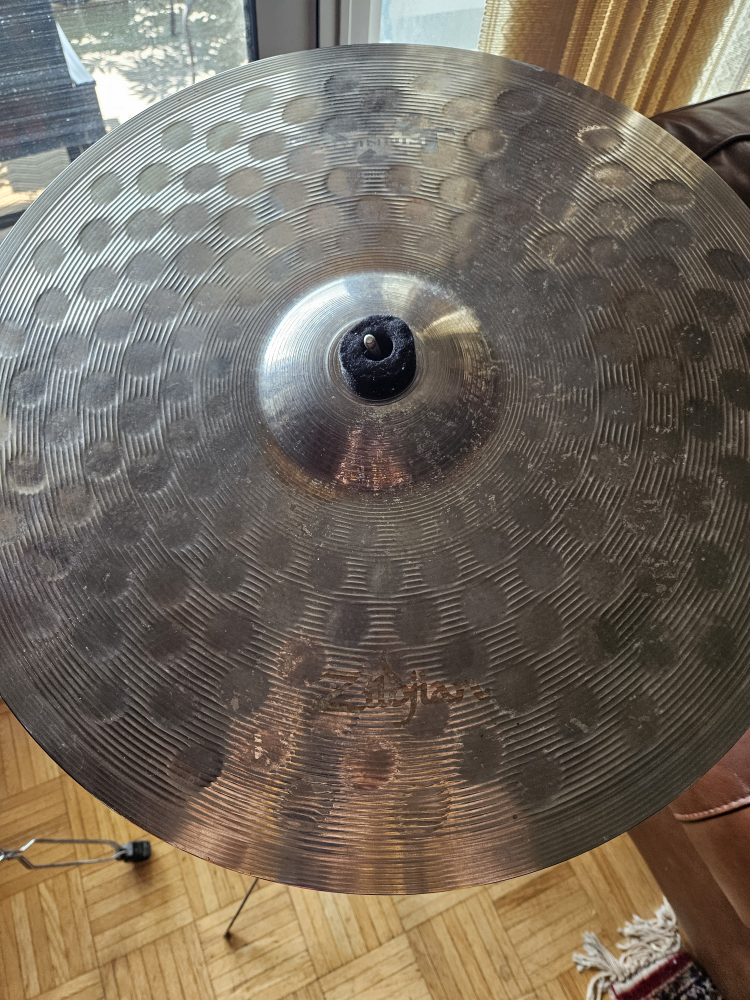 Zildjian Cymbal