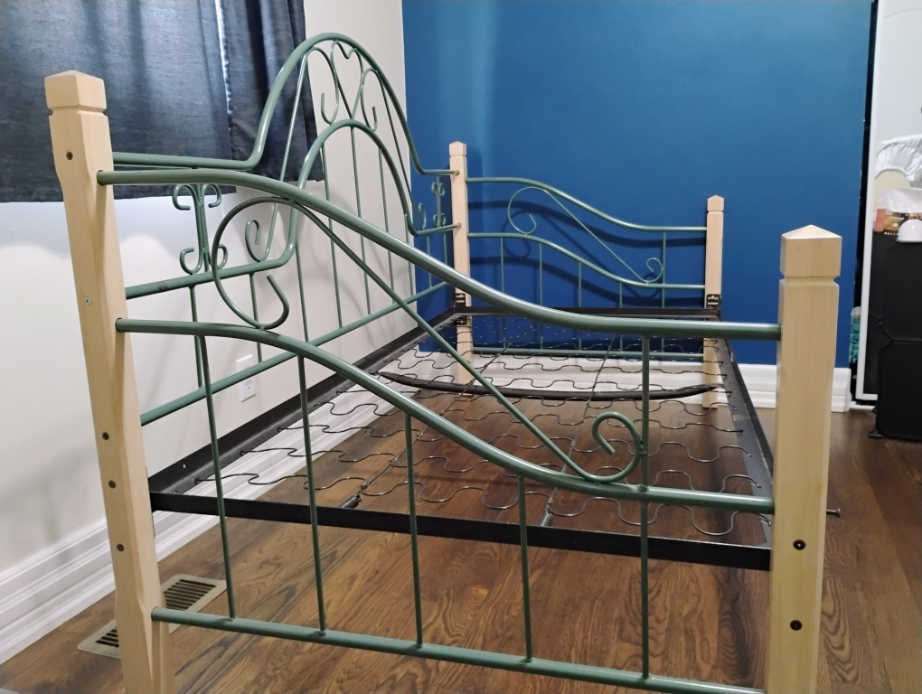 Metal Bed Frame - Green - photo 4