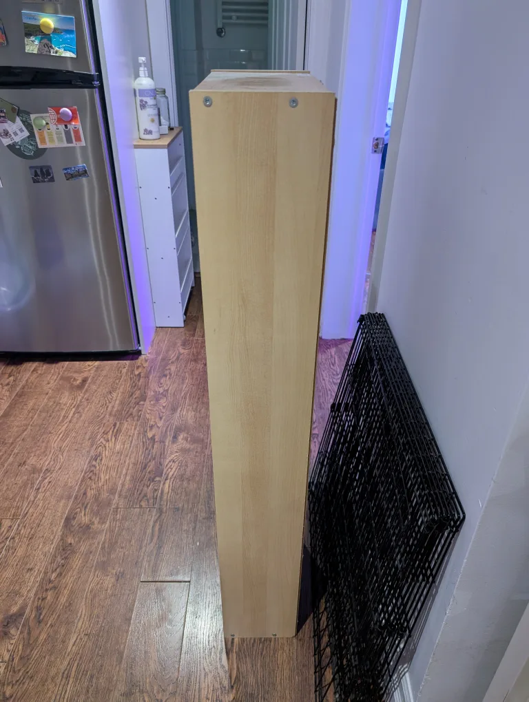 Thin Wooden Shelf image indicator(2)