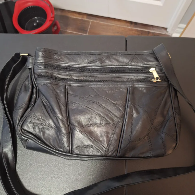 Black Leather Shoulder Bag thumbnail