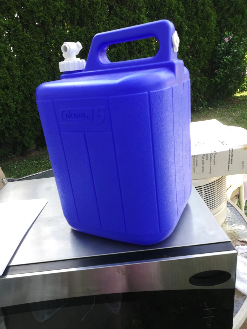 Coleman 5-Gallon Water Jug - photo 2