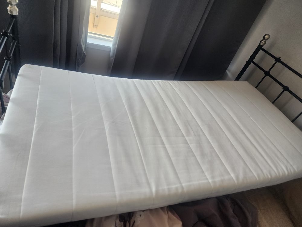 IKEA Minnesund Mattress - Great Condition! - photo 4