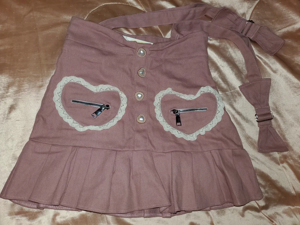 Cute pink bow suspender skirt image indicator(2)