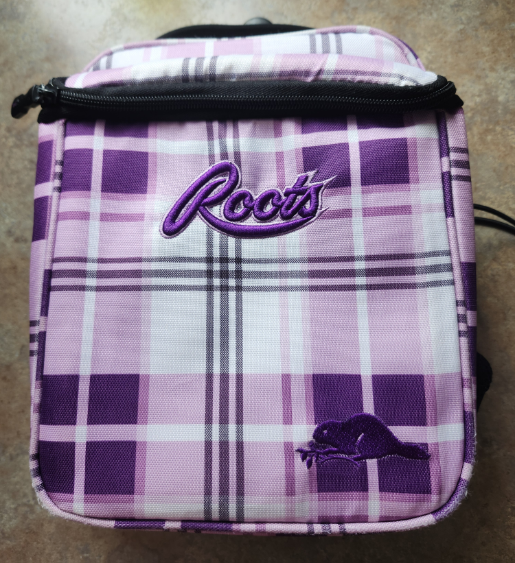 Roots Lunch Bag 🥕