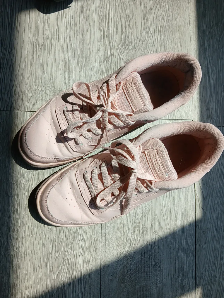 Reebok Women's Light Pink Sneaker, size 8 image indicator(10)
