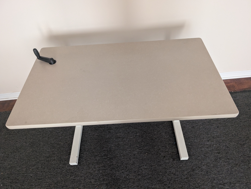 Adjustable Height Standing Desk, 42" by 24", Free delivery - photo 3