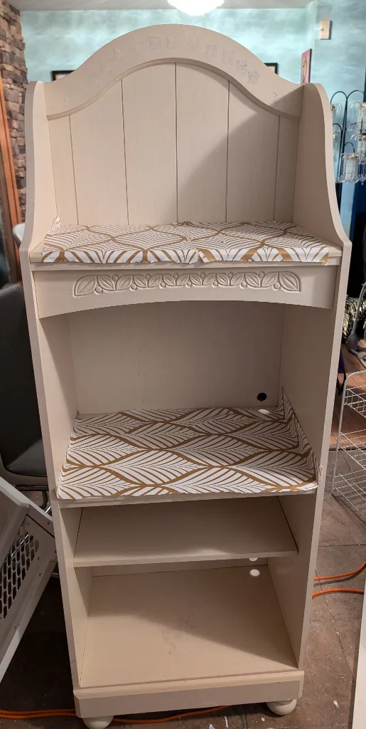 Wooden Shelf Unit thumbnail