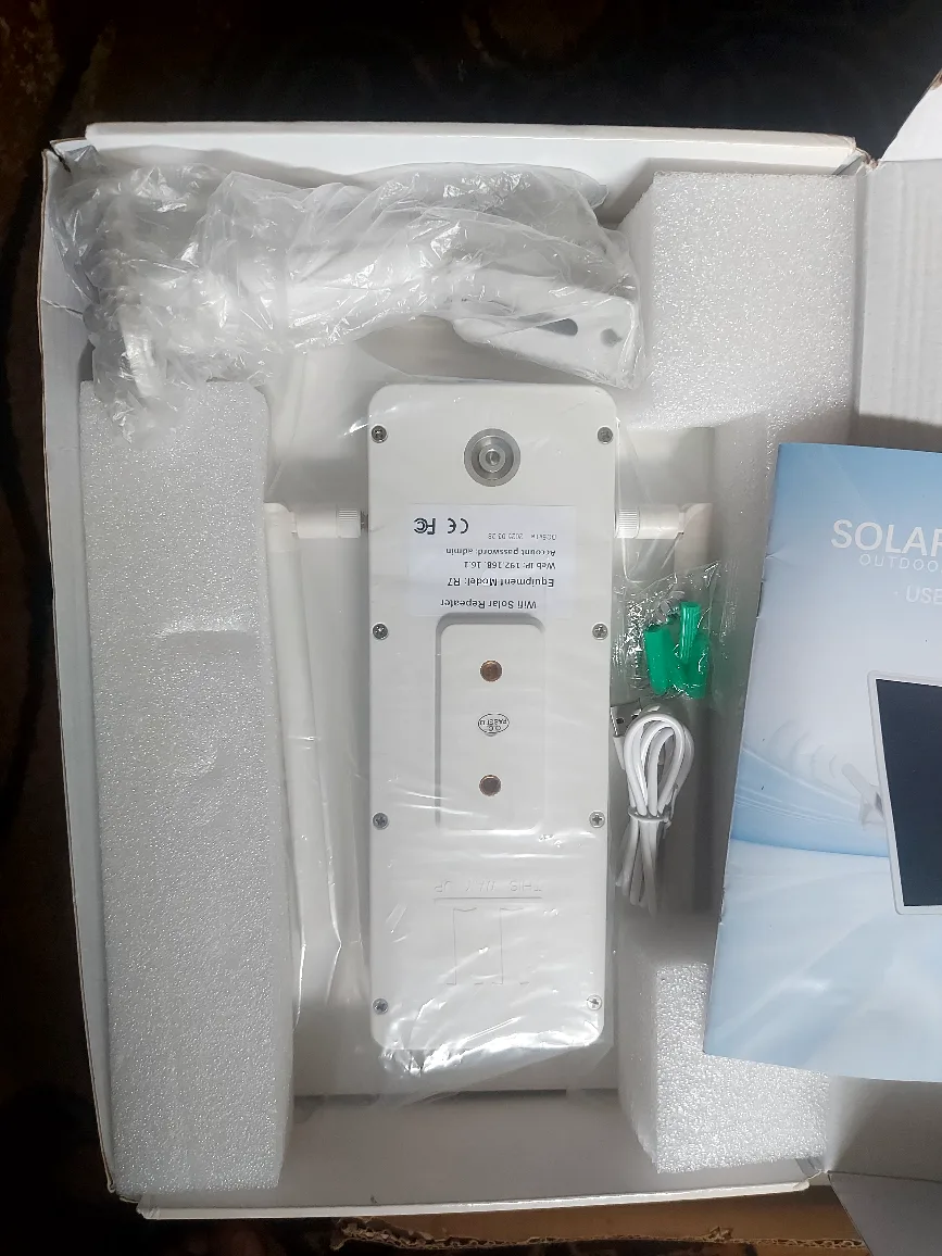 Varsity Solar WiFi Repeater - New in Box image indicator(4)