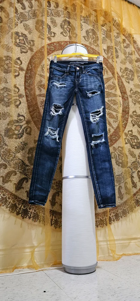 American Eagle Distressed Jegging - Size 2 thumbnail