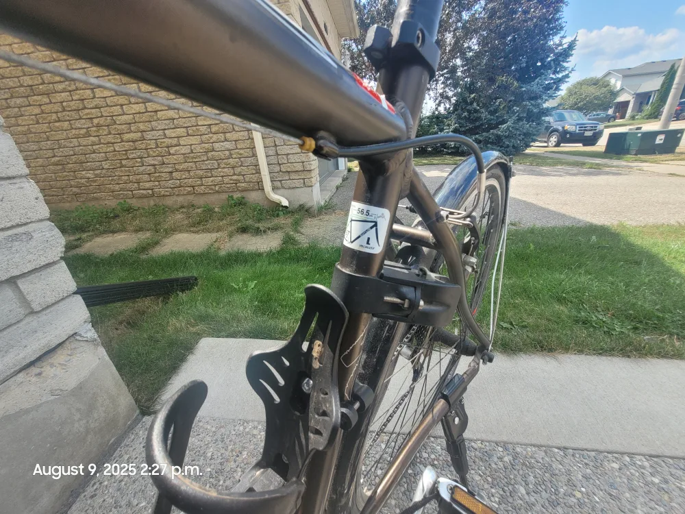 Specialized Sirrus Shimano 8-Speed Bike image indicator(5)