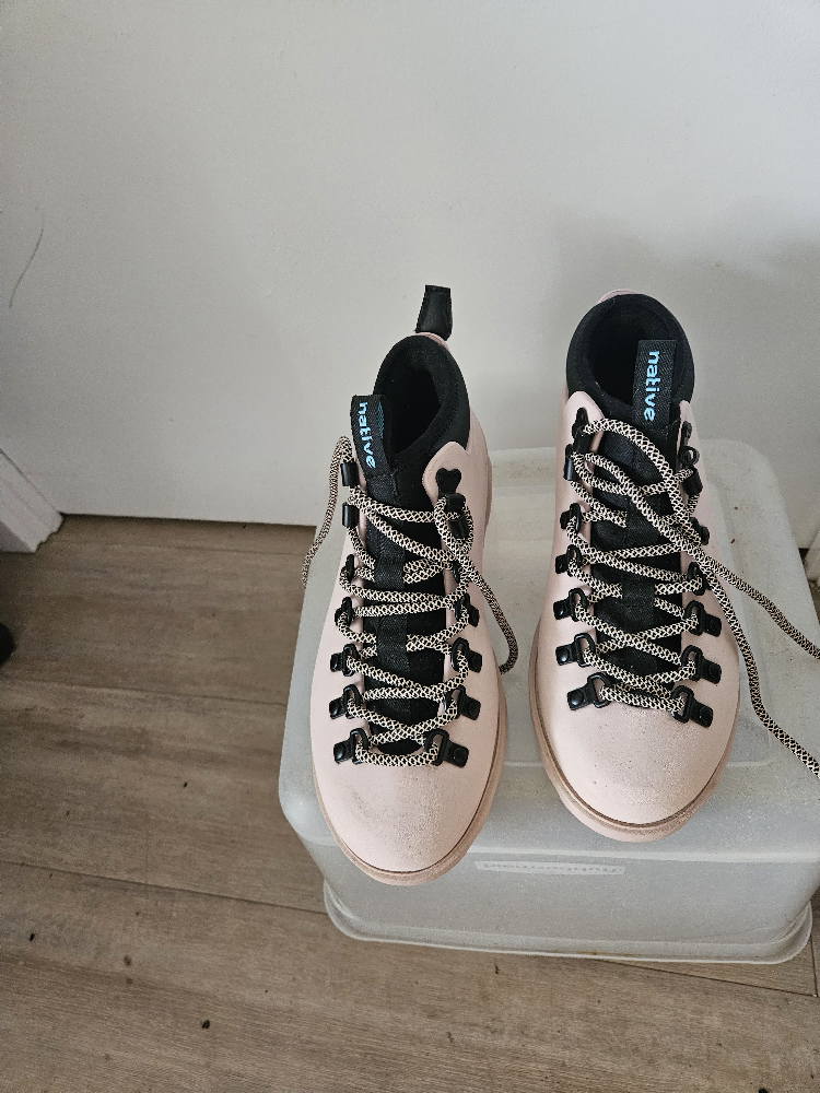 Pink Boots size 9 - photo 2