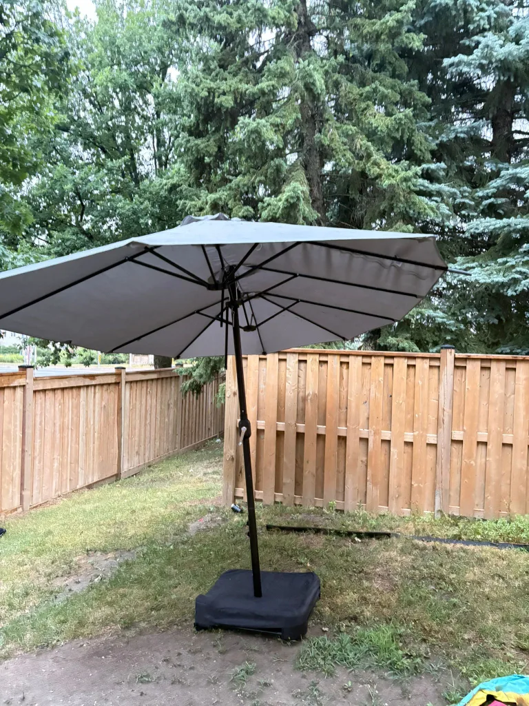 Patio Umbrella thumbnail