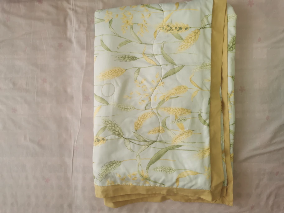 Floral Quilted Throw Blanket - photo 2