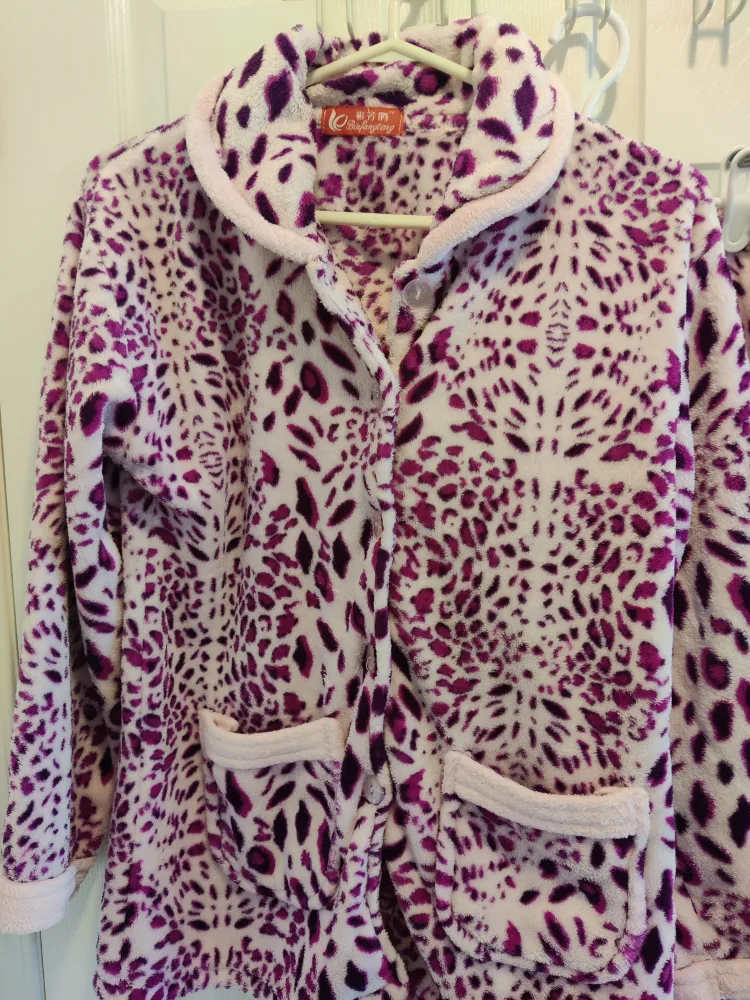 Leeyingxing Pajama Set - size M image indicator(2)