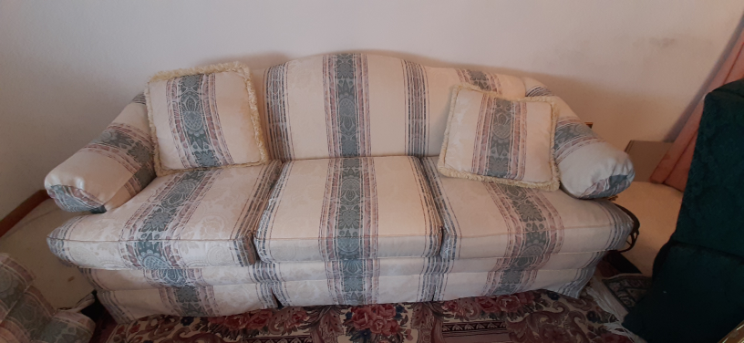 Couch & Loveseat - photo 2