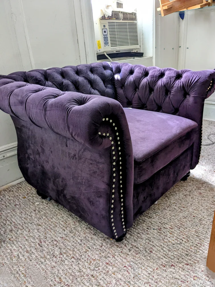 Purple Chesterfield Armchair thumbnail